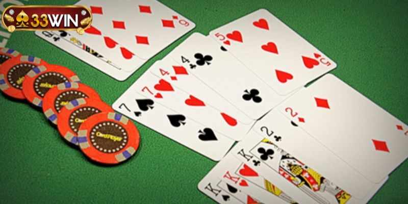 Tìm hiểu mậu binh là gì và luật chia bài chuẩn nhất 2025